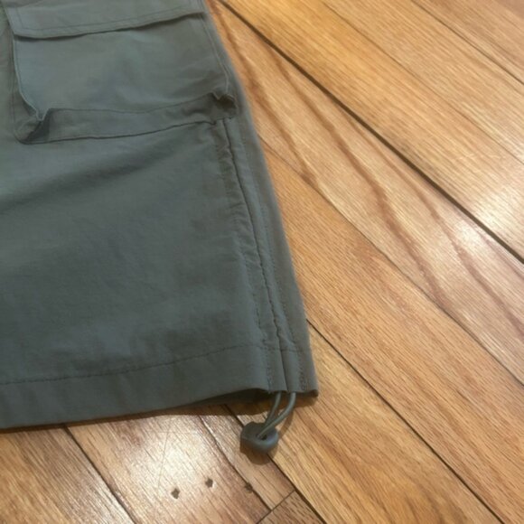 Olive green Mini Cargo Skirt - Picture 3 of 6